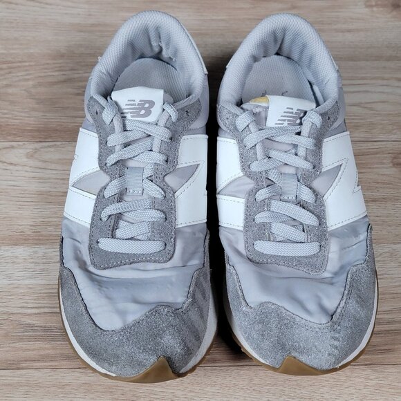 New Balance 237 Shoes Women Size 9.5 Gray White Running Athletic Suede WS237NM - Picture 3 of 9